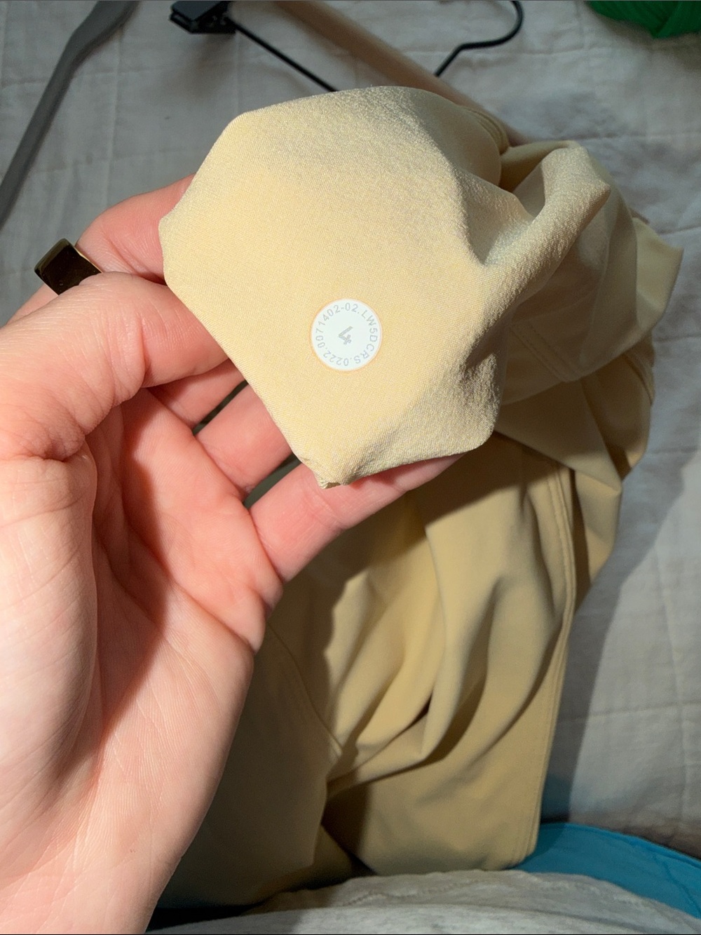 lululemon athletica Beige Drawstring Jogger Pants - Picture 4 of 4